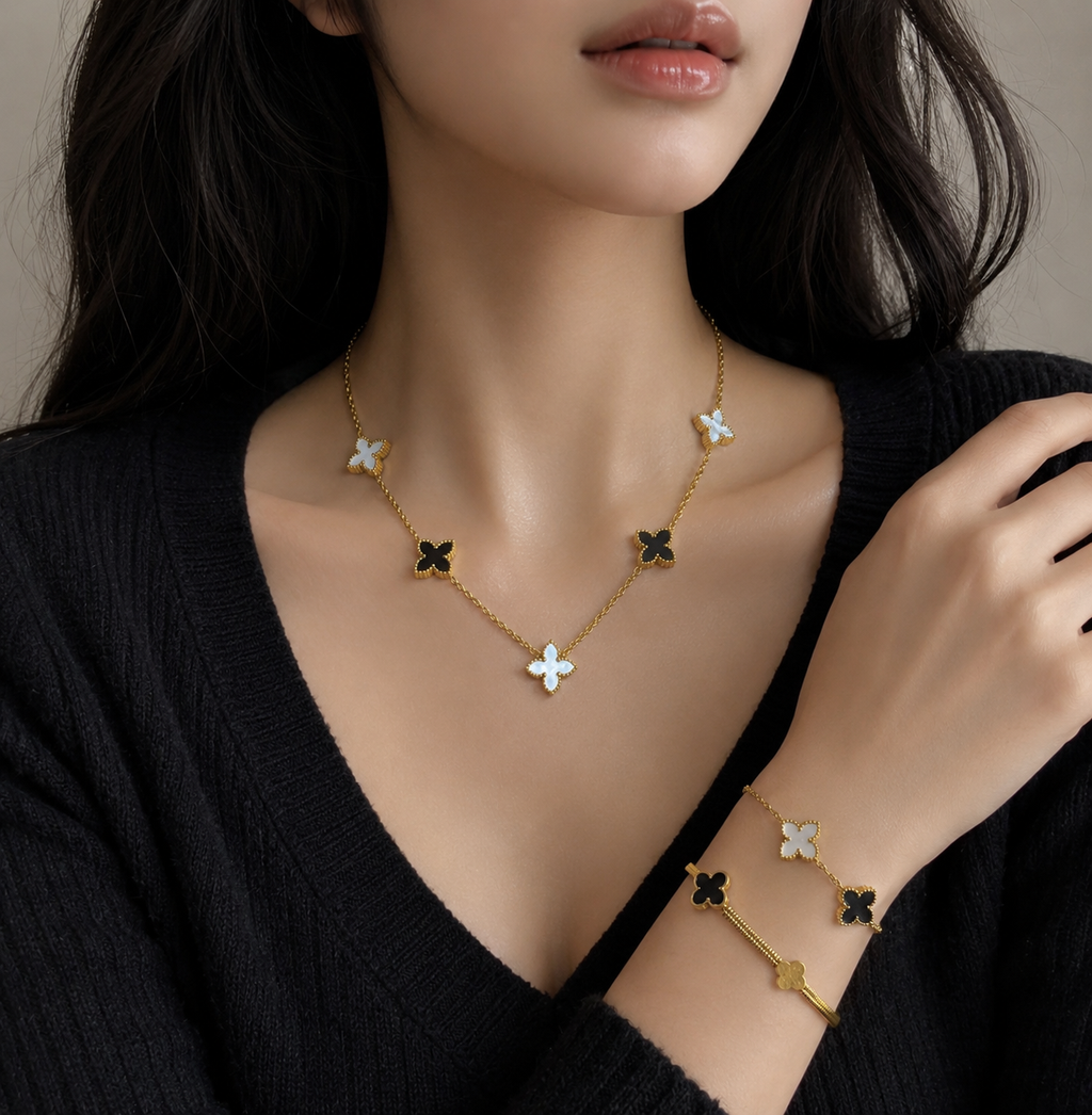 Black and White Clover Necklace and Bracelet Set Stainless Steel